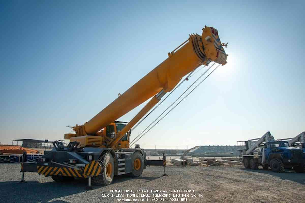 Manfaat SIO Crane: Gaji Operator Bisa Rp25 Juta/Bulan! Manfaat SIO Crane: Gaji Operator Bisa Rp25 Juta/Bulan!