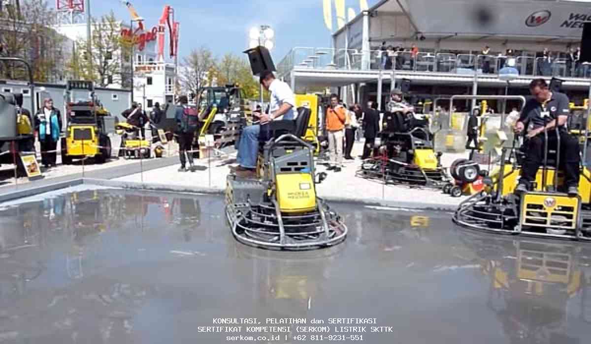 Mesin Trowel Beton untuk Finishing Lantai Beton