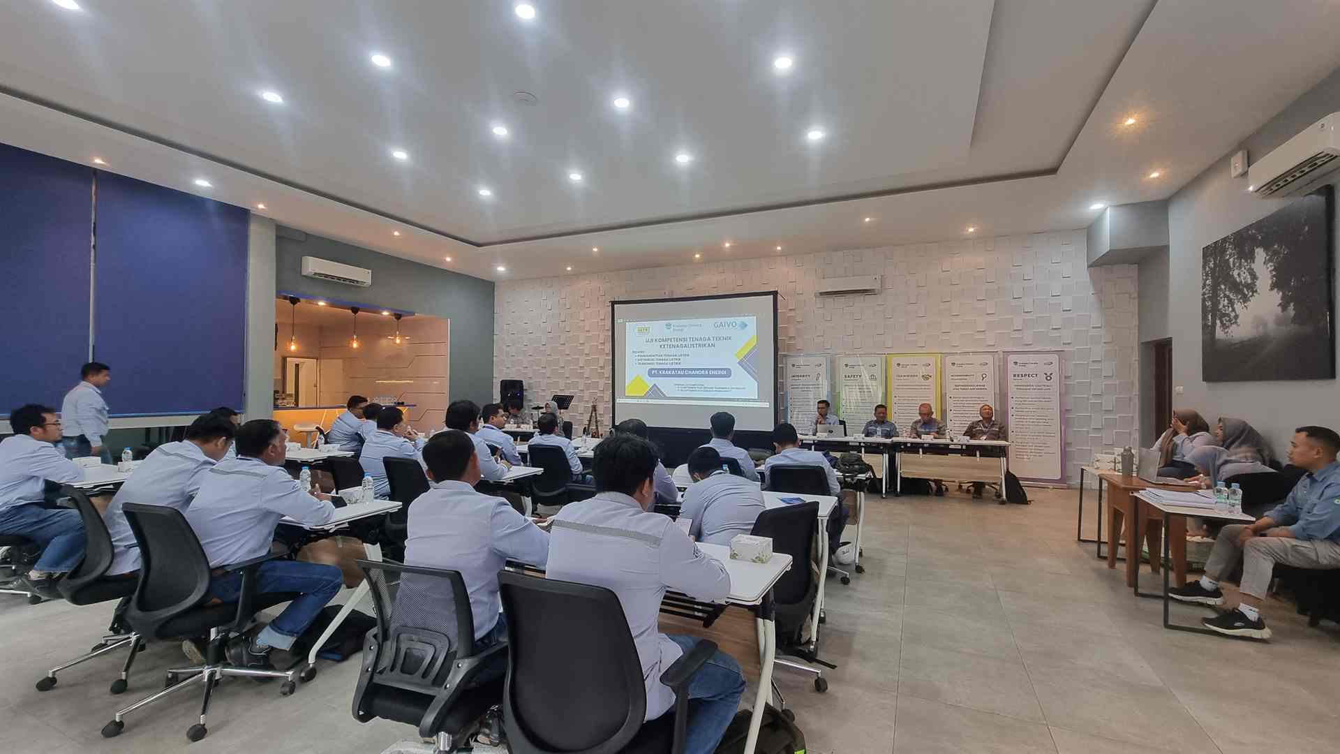 Uji Sertifikasi Kompetensi Tenaga Teknik Ketenagalistrikan/SKTTK(Serkom Listrik) di PT. Krakatau Chandra Energi